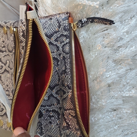 Hammitt Genuine Leather Crossbody. - Picture 9 of 13